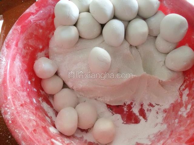 和粉，用热水