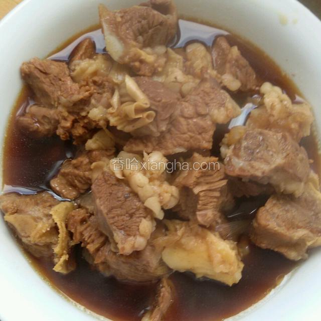 砂锅牛肉汤。
