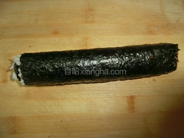 寿司卷已成型