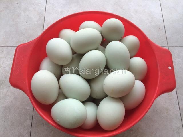 鸭蛋买回来洗干净放阳台滤干水