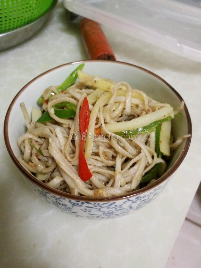 全部食材锅中搅拌
