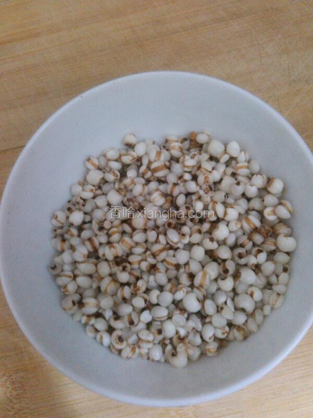 薏米提前一小时泡好洗净
