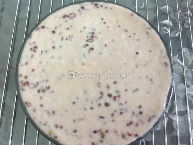 蒸好的红豆糕