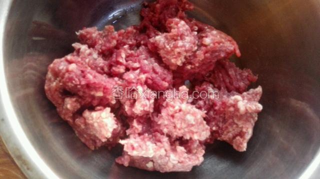 让商家把牛肉搅成陷！