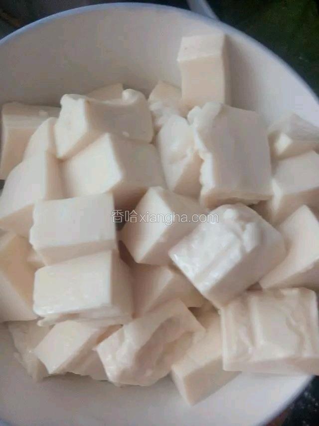 豆腐切块.