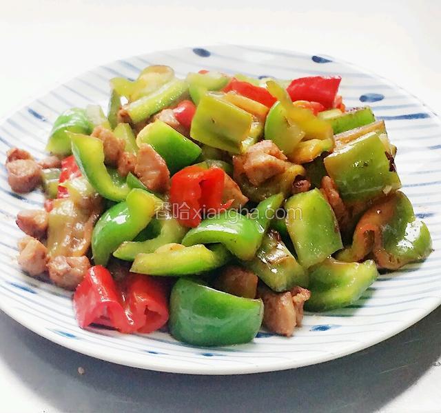 肉丁炒青红椒