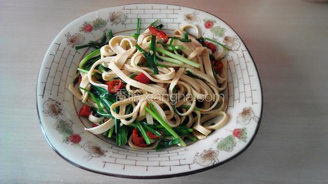 豆皮炒韭菜