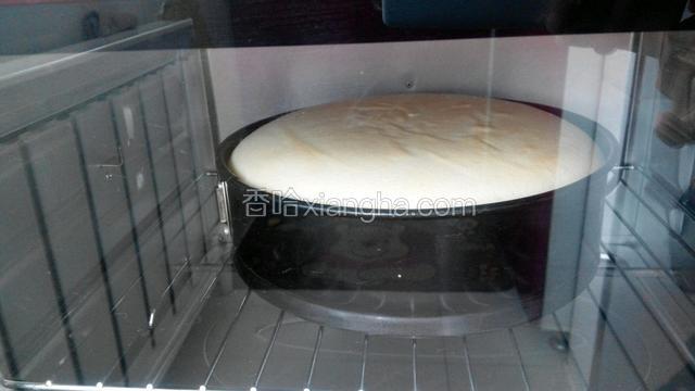 这是烤了十五分钟时的效果。