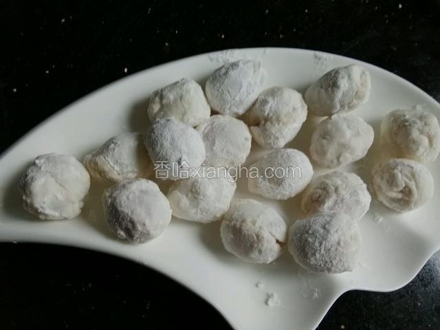 小蛋滚好的样子