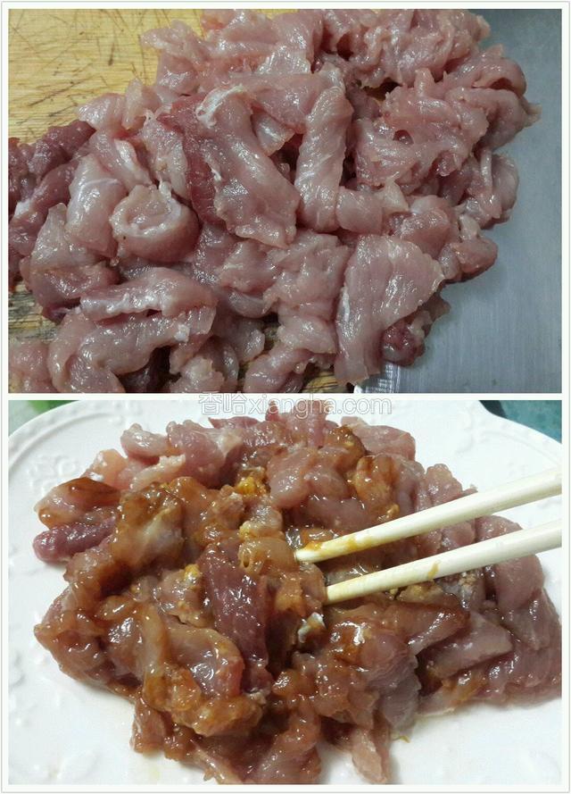 瘦肉洗干净切片，然后加油、盐、酱油、蚝油、生粉、胡椒粉一同捞匀，先腌10分左右