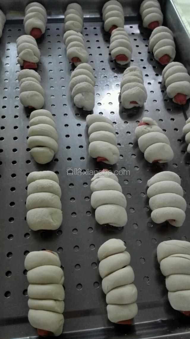 码好进蒸箱蒸15分钟