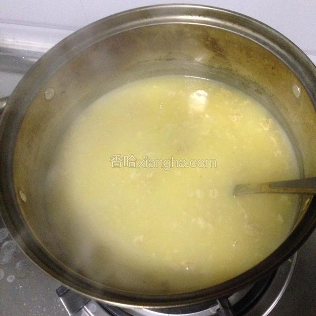 小麦胚芽很容易结成块，要搅拌均匀
