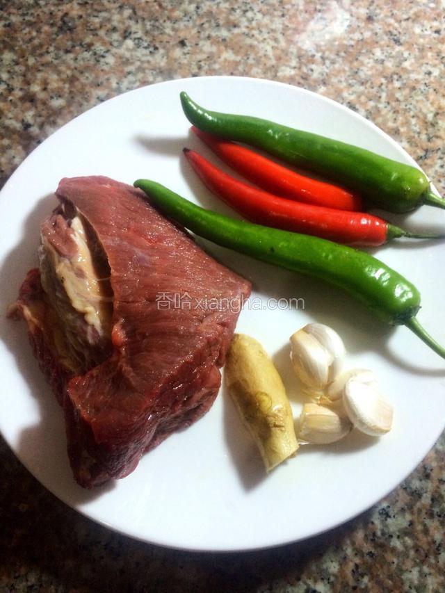 准备好食材。