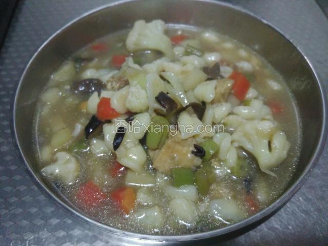 什锦烩麻食