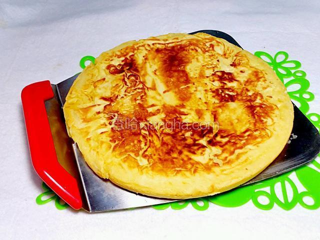 煎至金黃餅熟熄火，盛起晾凉