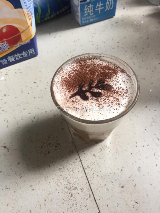 均匀撒上可可粉