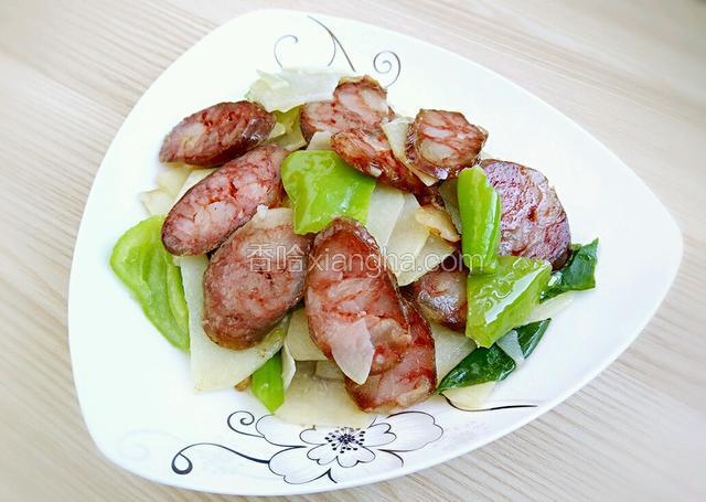 土豆片炒风干肠