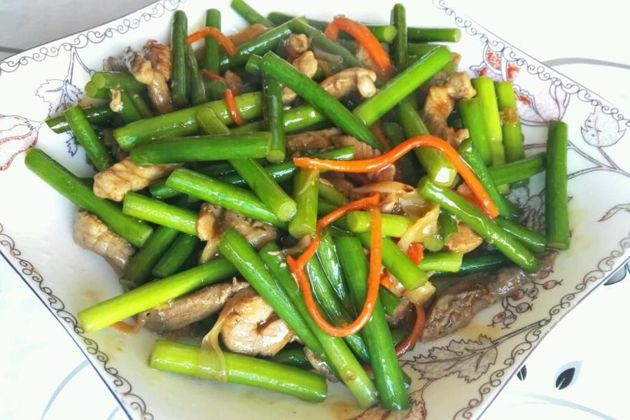 蒜薹滑肉丝