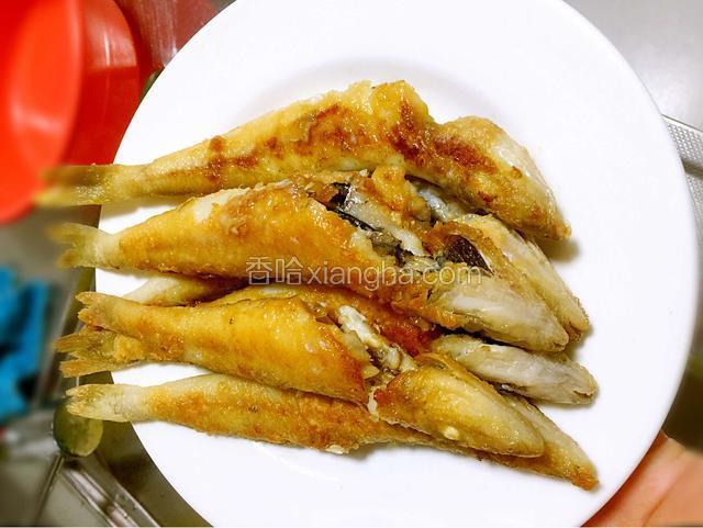 喜欢酸的可以滴两滴柠檬汁。