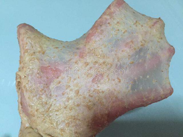 直到完全扩展，共4次和面（一个小时）揉出手套膜