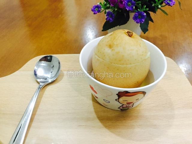 盖上盖子炖一小时后就可以食用了。