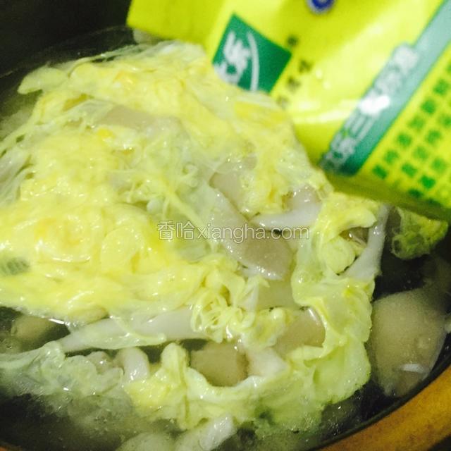 适量鸡精调味