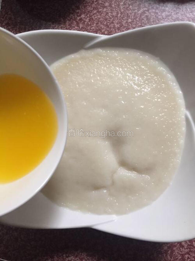 蒸熟后加入融化的黄油