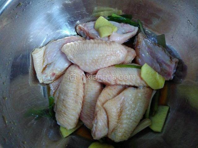 腌料拌匀