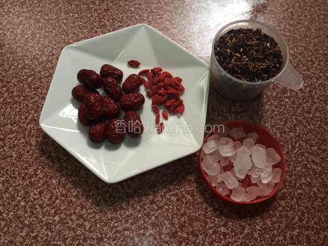 准备好所有的材料