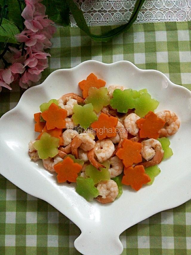 莴笋胡萝卜炒虾仁