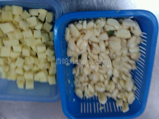 姜蒜改成丁待用
