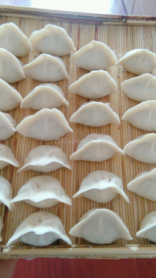 这是包好的饺子。