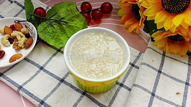 一碗健康粥摆放您面前