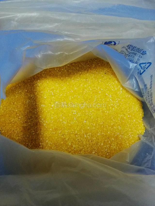 玉米渣要细的，这样粥才好喝