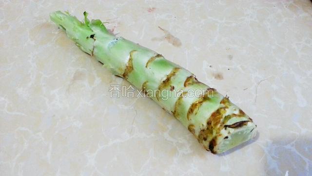 准备好新鲜的莴笋
