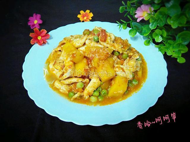 菠萝滑鸡片，酸甜可口，健脾开胃。