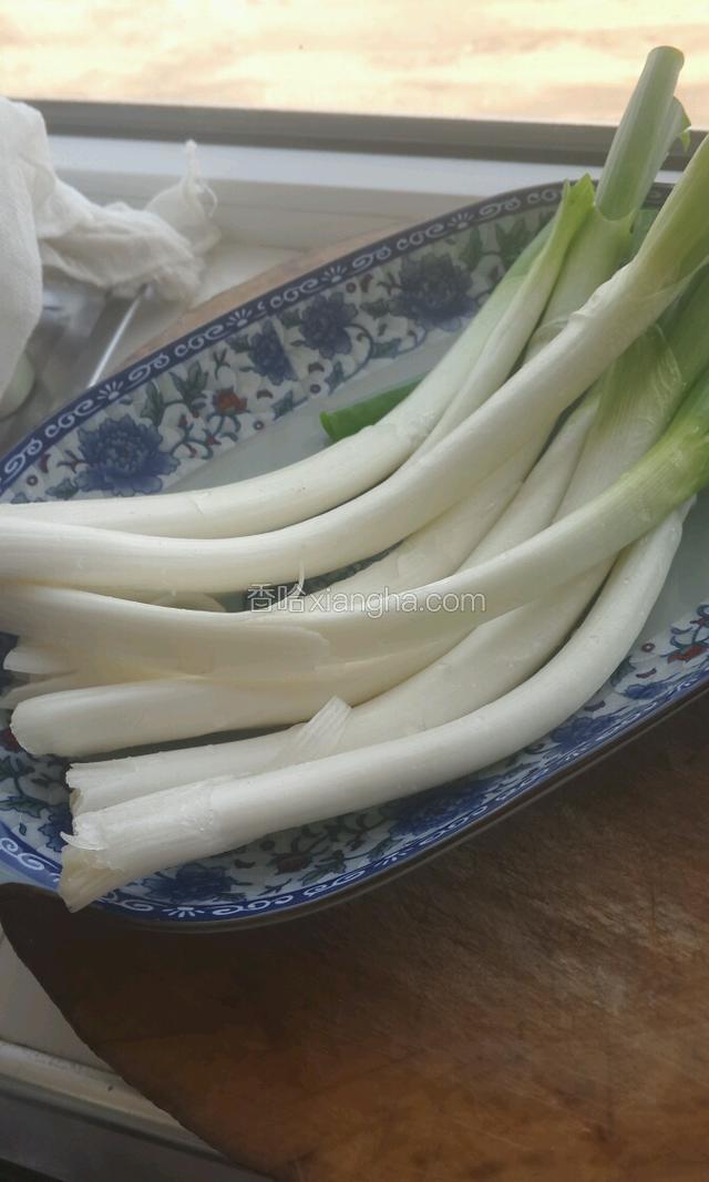 洗好的大葱