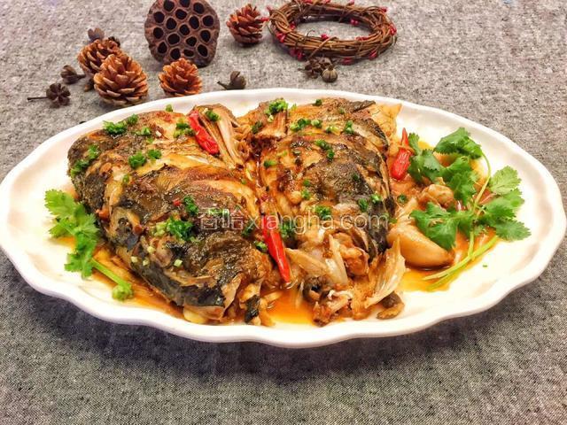 红烧鱼头