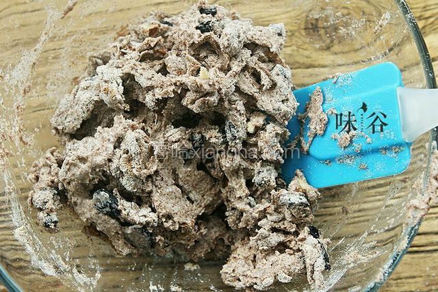 搅拌成絮状
