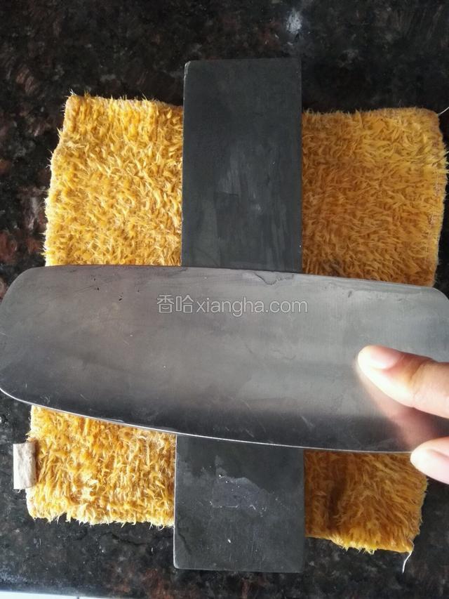 磨刀不误切肉工，一般情况下，我都会刀子先磨一下，即省力又省时