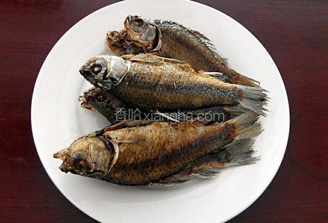 煎好的成品如下，我一次性煎了8条