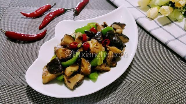 小炒辣椒蘑菇