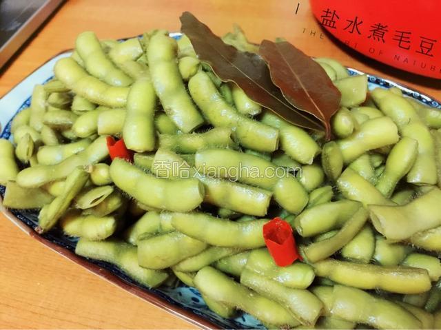盐水煮毛豆