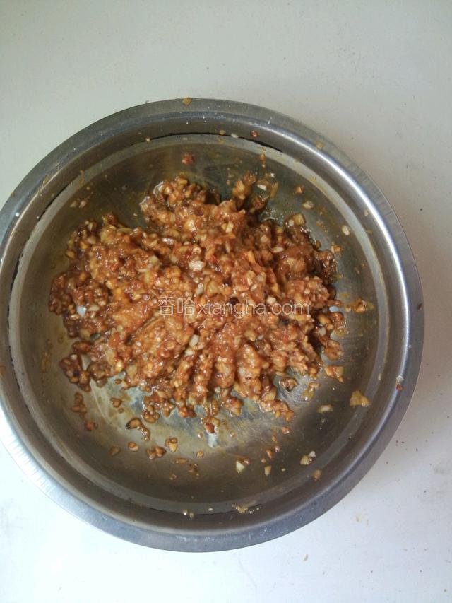 一个方向搅拌均匀备用！