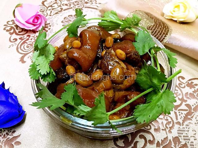 花生黄豆炖猪蹄