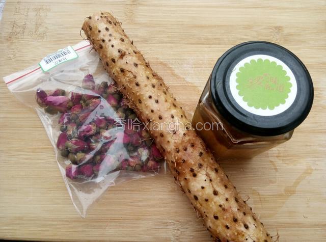 蜂蜜，山药，干玫瑰准备好