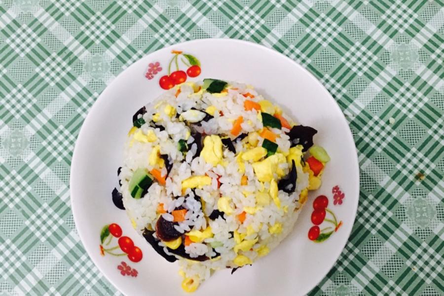腊味什锦炒饭