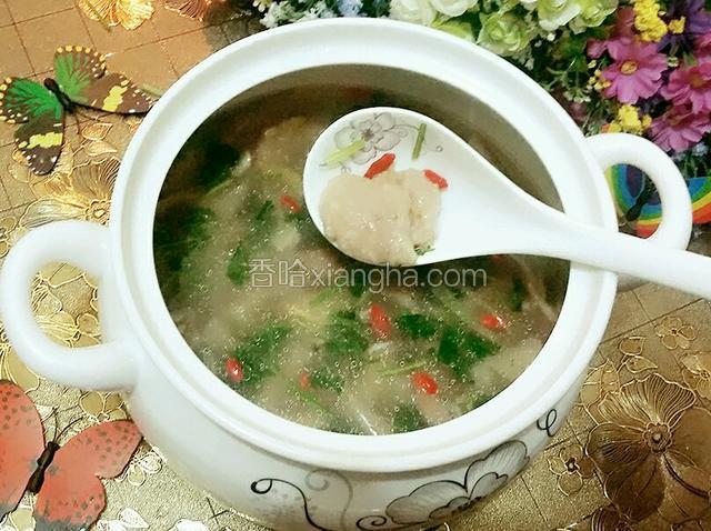 再看看锤过煮好的肉片，又嫩又滑。