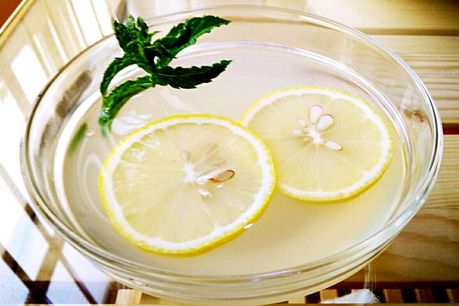 薏米柠檬水