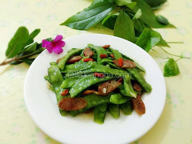 荷兰豆炒腊味